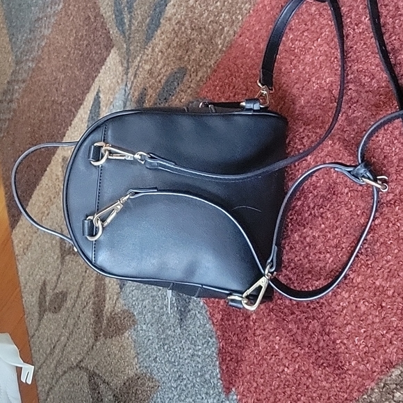 Black Vinyl mini backpack - Picture 2 of 4